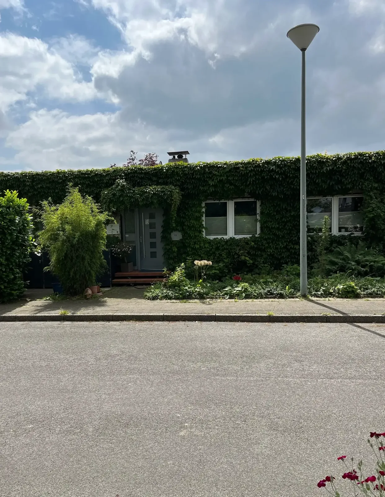 Außenansicht der Praxis in Krefeld
